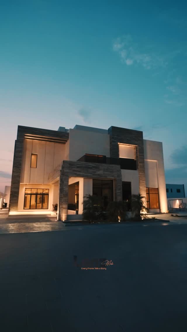 Private Villa · Dusk